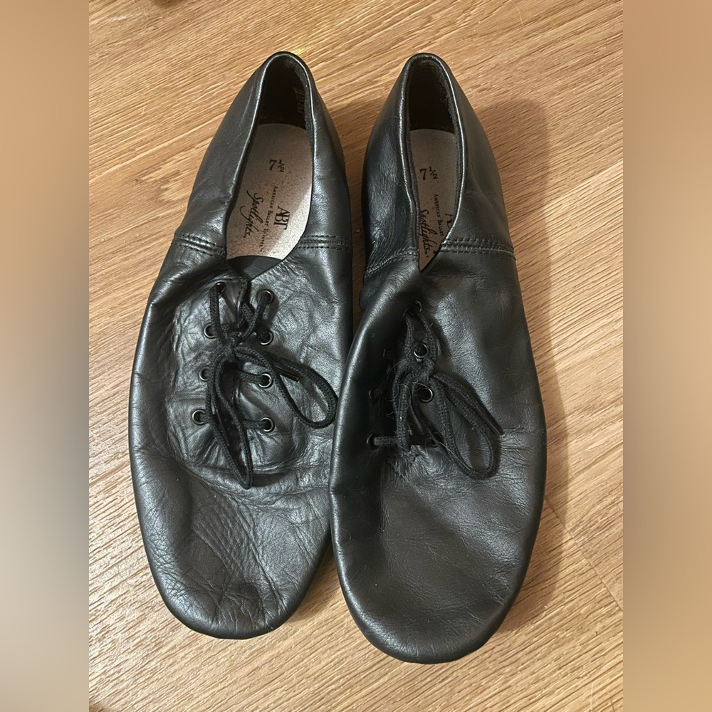 Size 7.5 ABT American Ballet Theatre black lace up jazz dance shoes